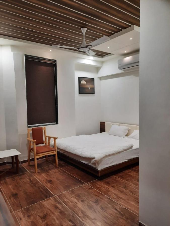 Hotel The Grand Shiva Gondal Zewnętrze zdjęcie